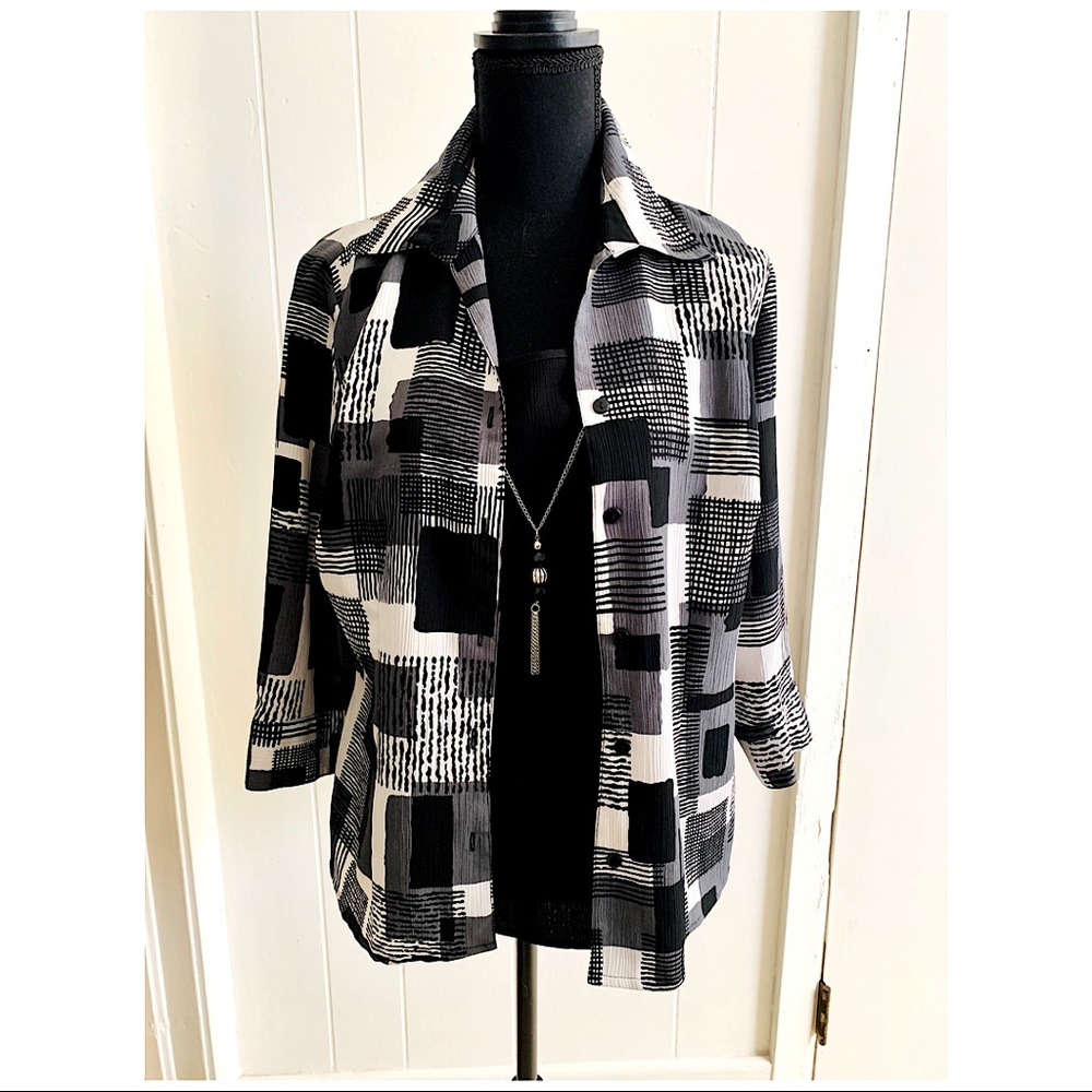 Notations Geometric Black Grey and White Two Part Blouse Size Medium